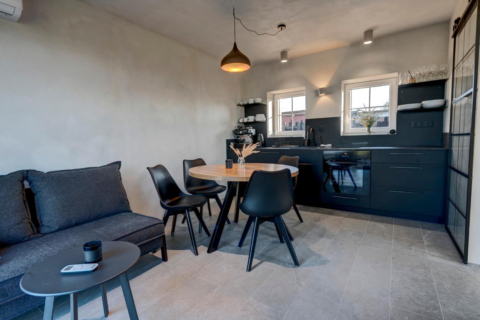 Vila Kyjoff - Domecek S Krasnymi Vyhledy Kyjov  Exteriér fotografie
